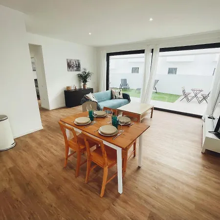 Casa Tamaragua Cozy House With Terrace شقة