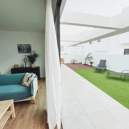 شقة Casa Tamaragua Cozy House With Terrace كوراليهو
